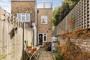 Photo 9- click for photo gallery